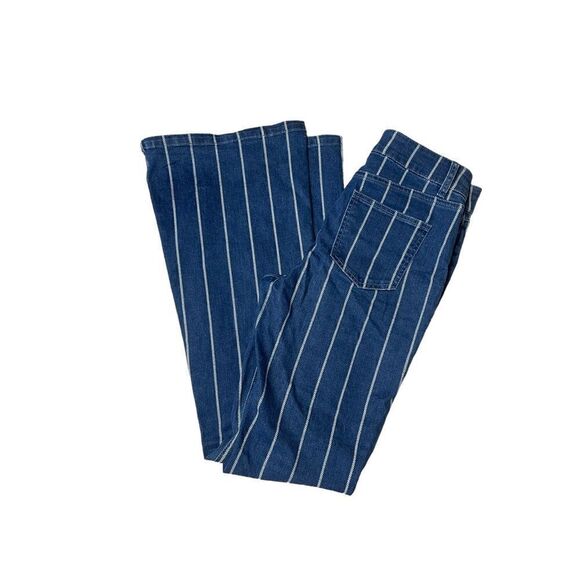 Gianni Bini Aztec Striped Flared High Waist Button Fly Flare Jeans - Picture 7 of 16